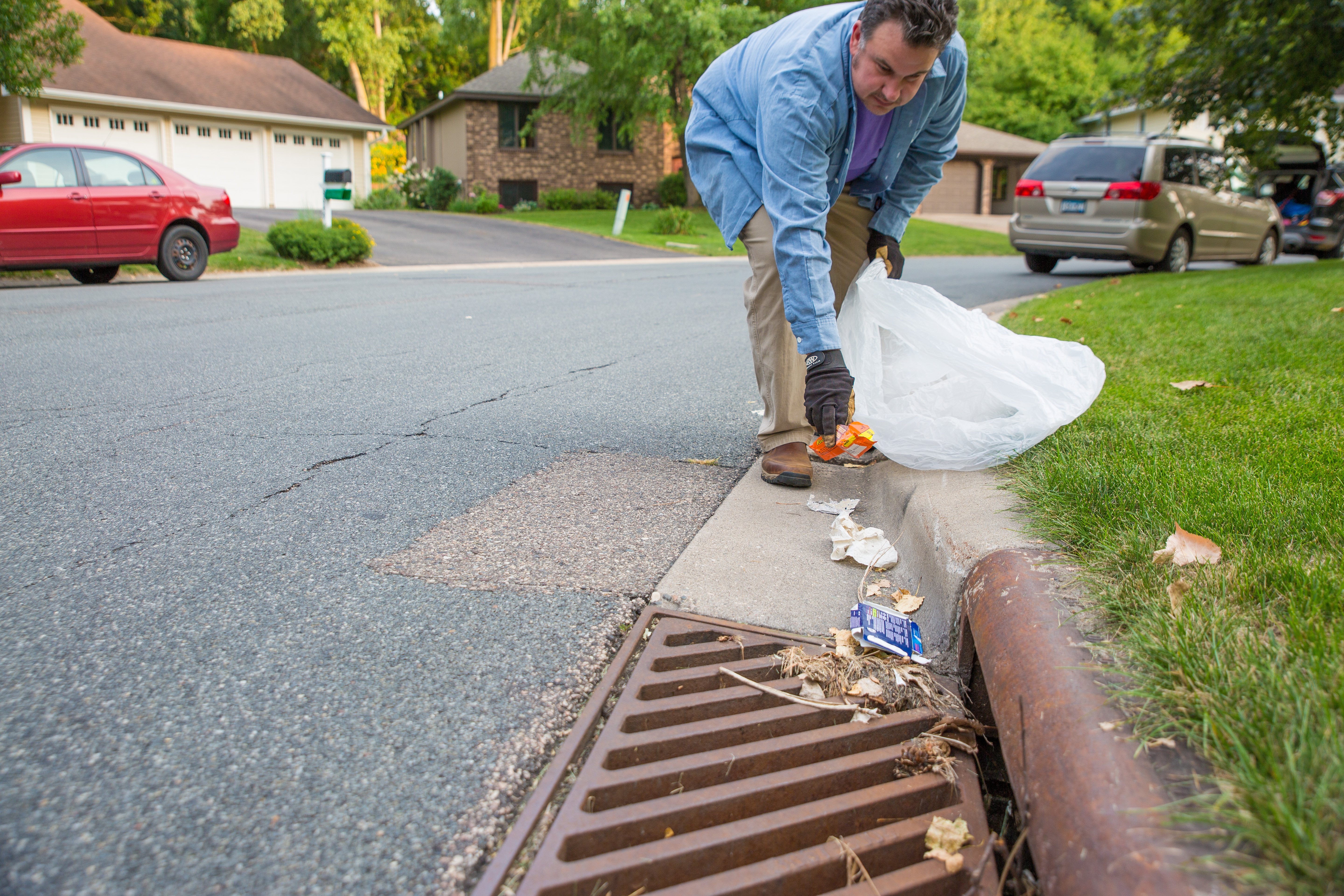 Volunteers ‘Adopt-a-Drain’ to improve urban stormwater management